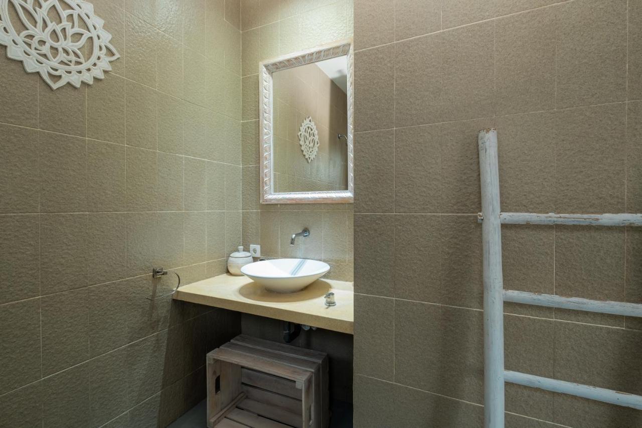 Villa Maya Seminyak エクステリア 写真